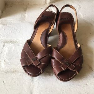Born leather sandals size 7/38